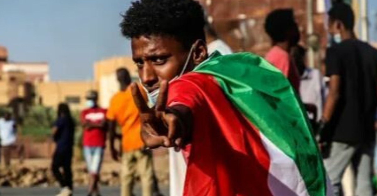 After three months, the Sudanese Army frees activist Hatim Ayoub